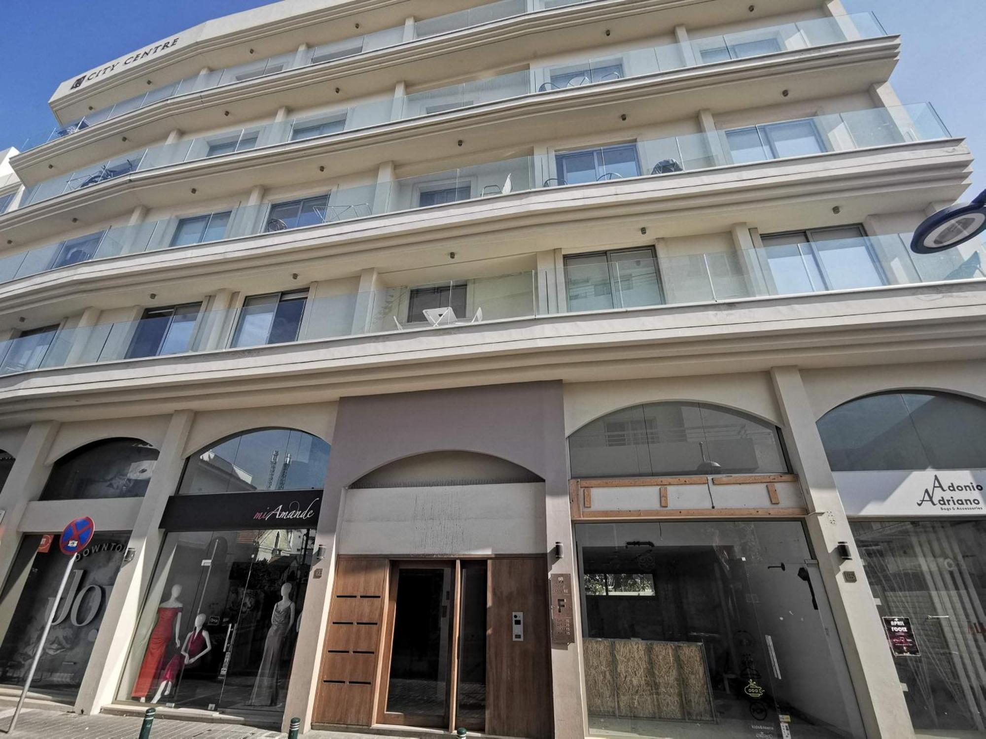 Lemon Paradise City Centre 200M From Beach ラルナカ エクステリア 写真