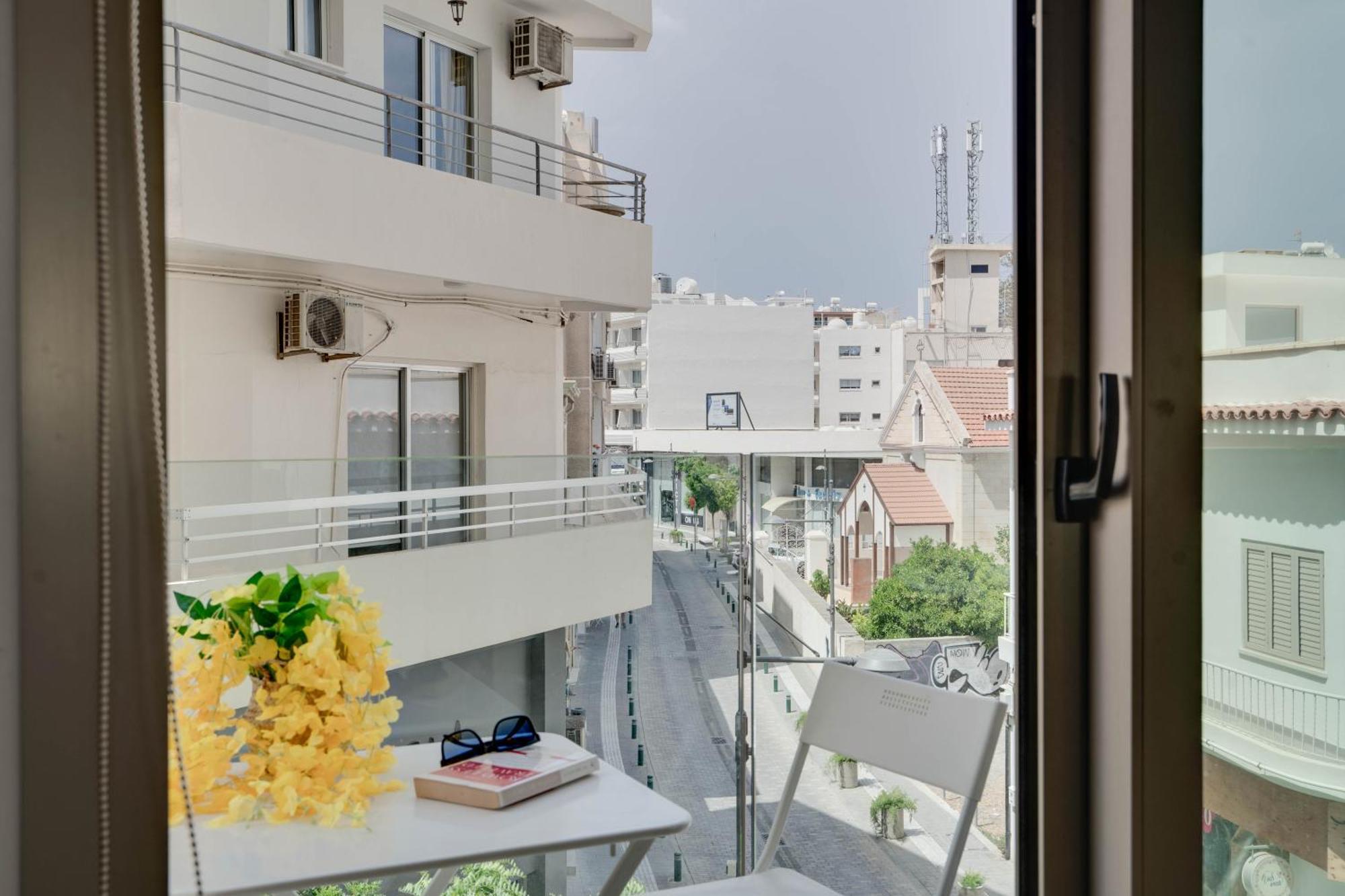Lemon Paradise City Centre 200M From Beach ラルナカ エクステリア 写真
